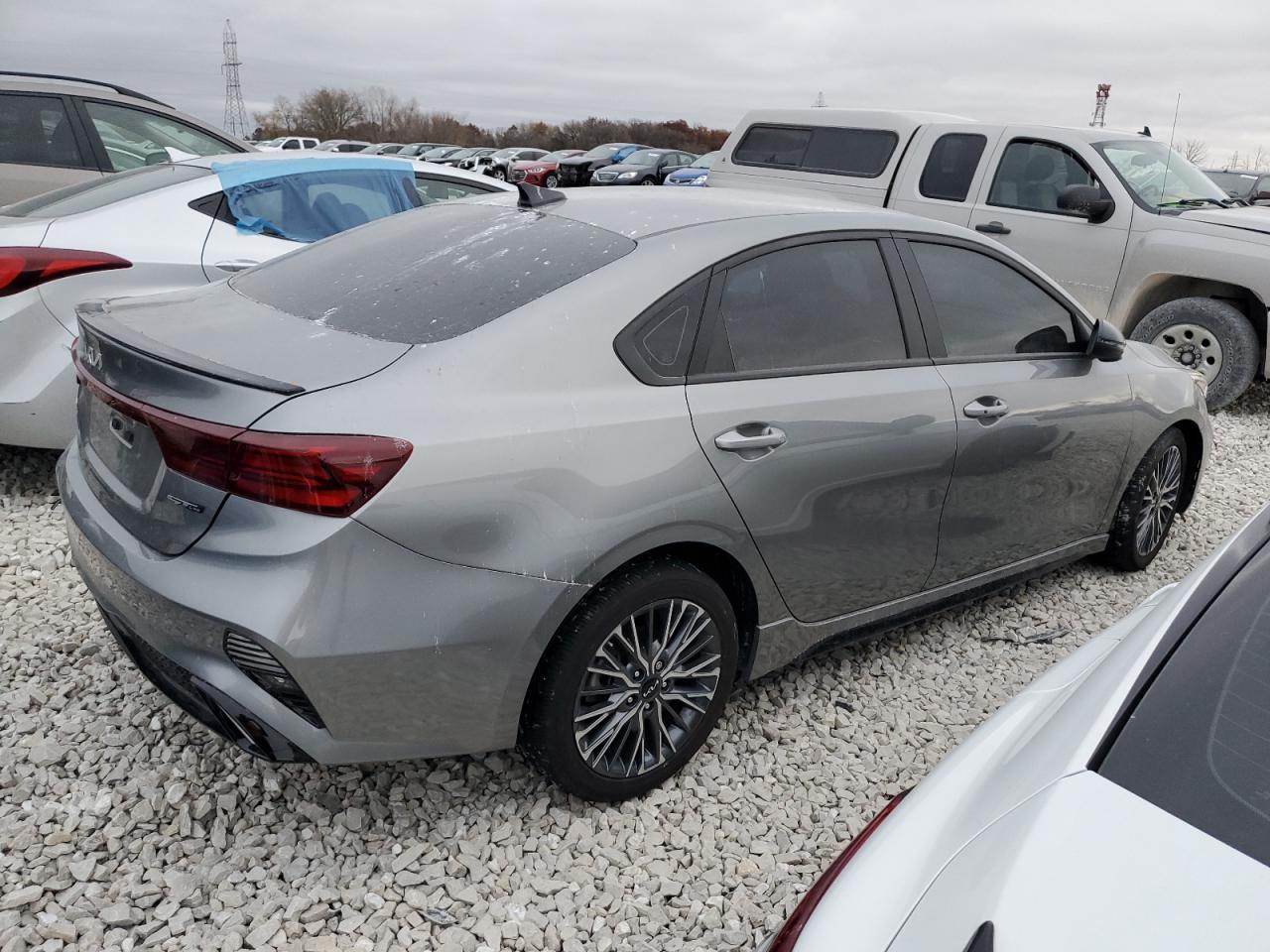 Изображение 3 2022 KIA FORTE GT LINE 2022 с VIN 3KPF54ADXNE455604
