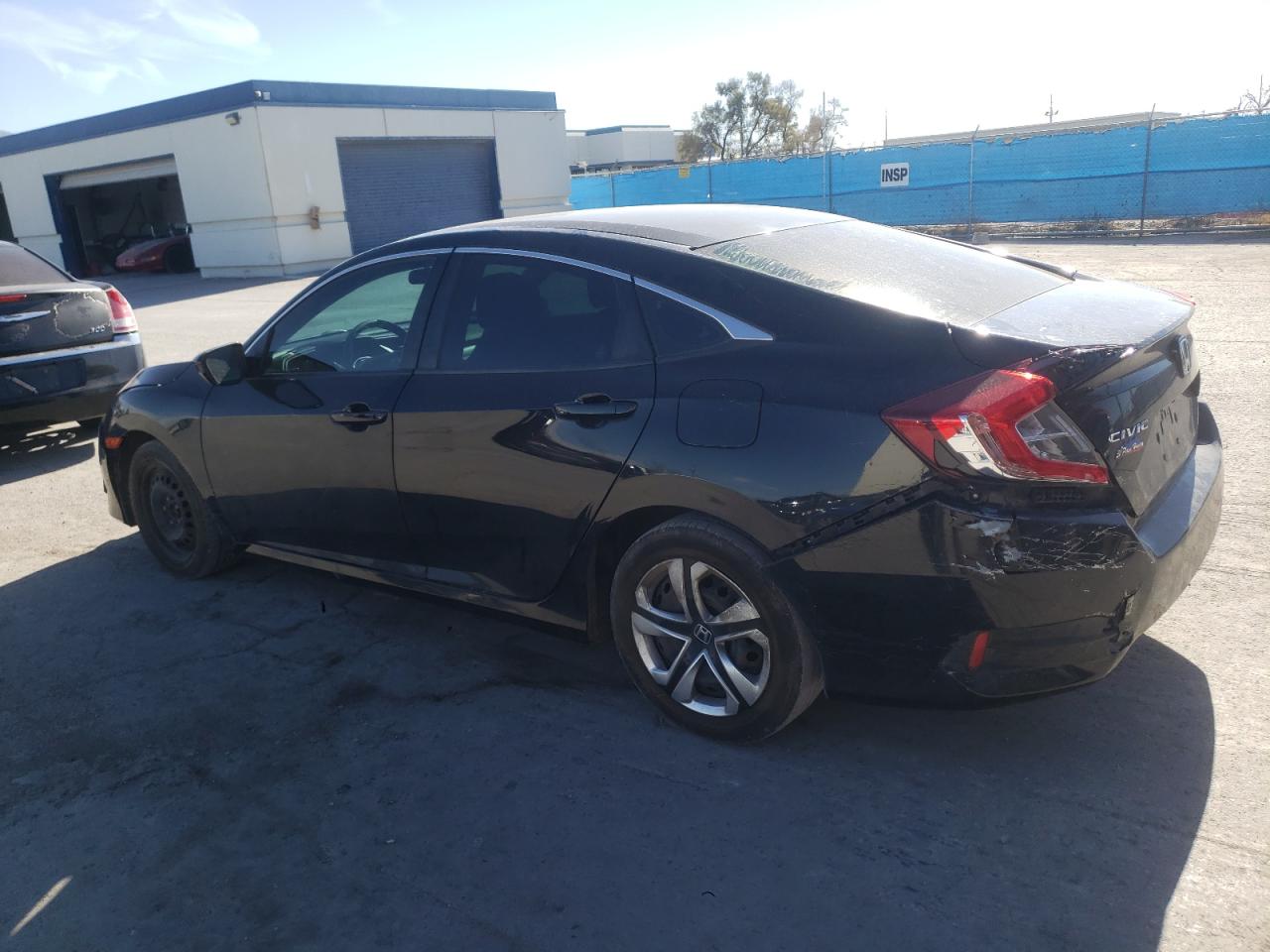 Изображение 2 2018 HONDA CIVIC LX 2018 с VIN 19XFC2E57JE001141