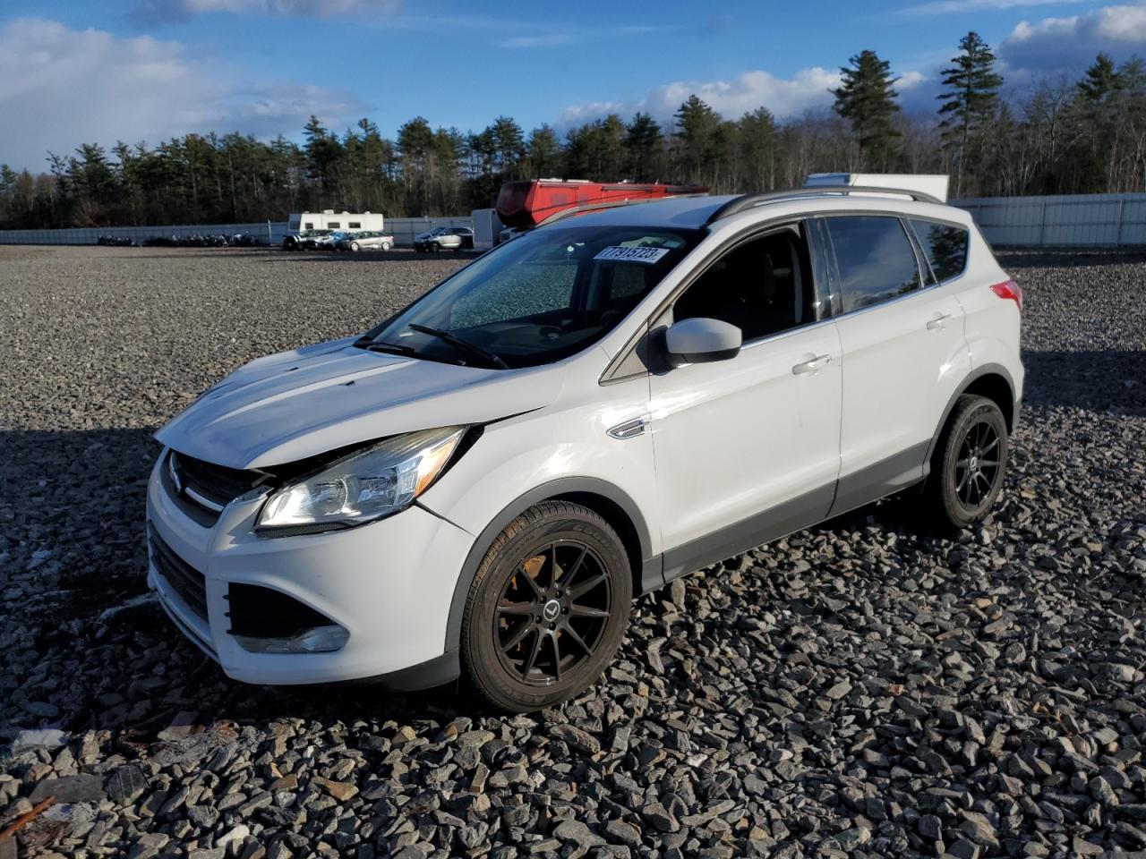 Изображение 1 2015 FORD ESCAPE SE 2015 с VIN 1FMCU9GX7FUB09304