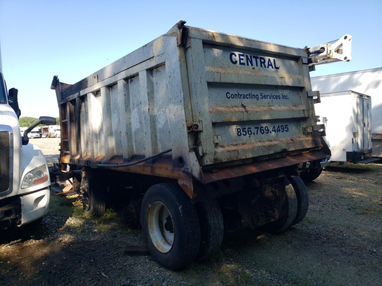 Image 3 of 2005 INTERNATIONAL 9200 9200I 2005 with VIN 2HSCESBR45C162758