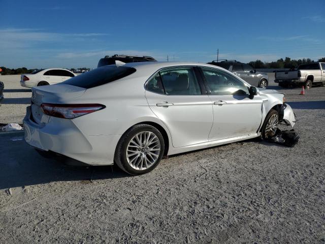 Image 3 of 2020 TOYOTA CAMRY XLE 2020 with VIN 4T1F31AK2LU530664