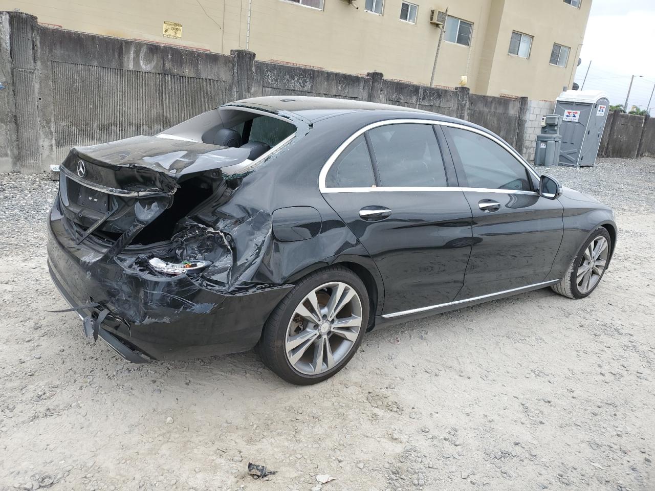 Image 3 of 2017 MERCEDES-BENZ C 300 2017 with VIN 55SWF4JB2HU209137