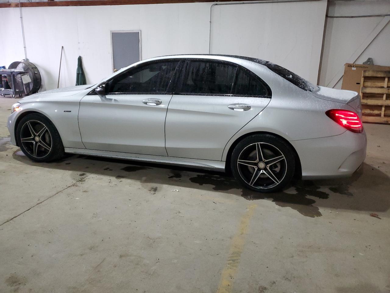 Image 2 of 2016 MERCEDES-BENZ C 450 4MATIC AMG 2016 with VIN 55SWF6EB0GU116945