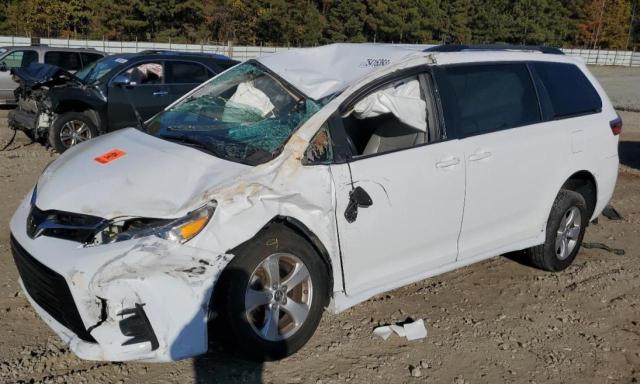 Image 1 of 2018 TOYOTA SIENNA LE 2018 with VIN 5TDKZ3DC4JS939588