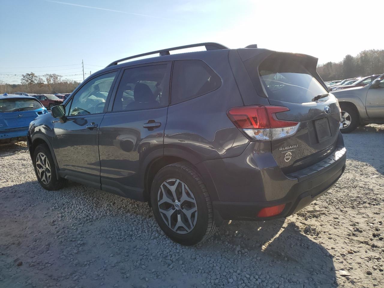 Obraz 2 z 2020 SUBARU FORESTER PREMIUM 2020 z VIN JF2SKAJC0LH445282
