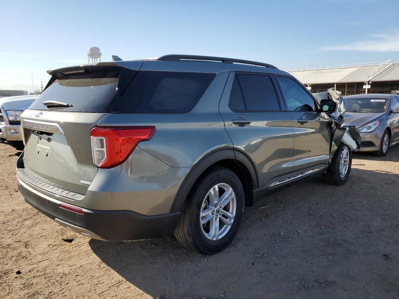 Image 3 of 2020 FORD EXPLORER XLT 2020 with VIN 1FMSK7DH7LGB54191