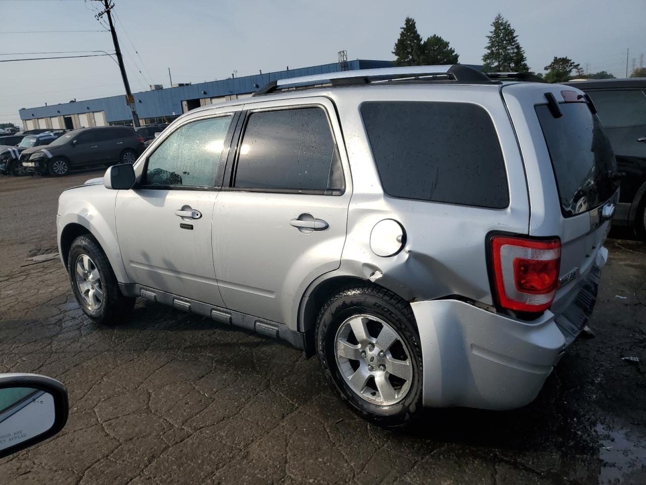 Image 2 of 2010 FORD ESCAPE LIMITED 2010 with VIN 1FMCU0EG7AKA55408