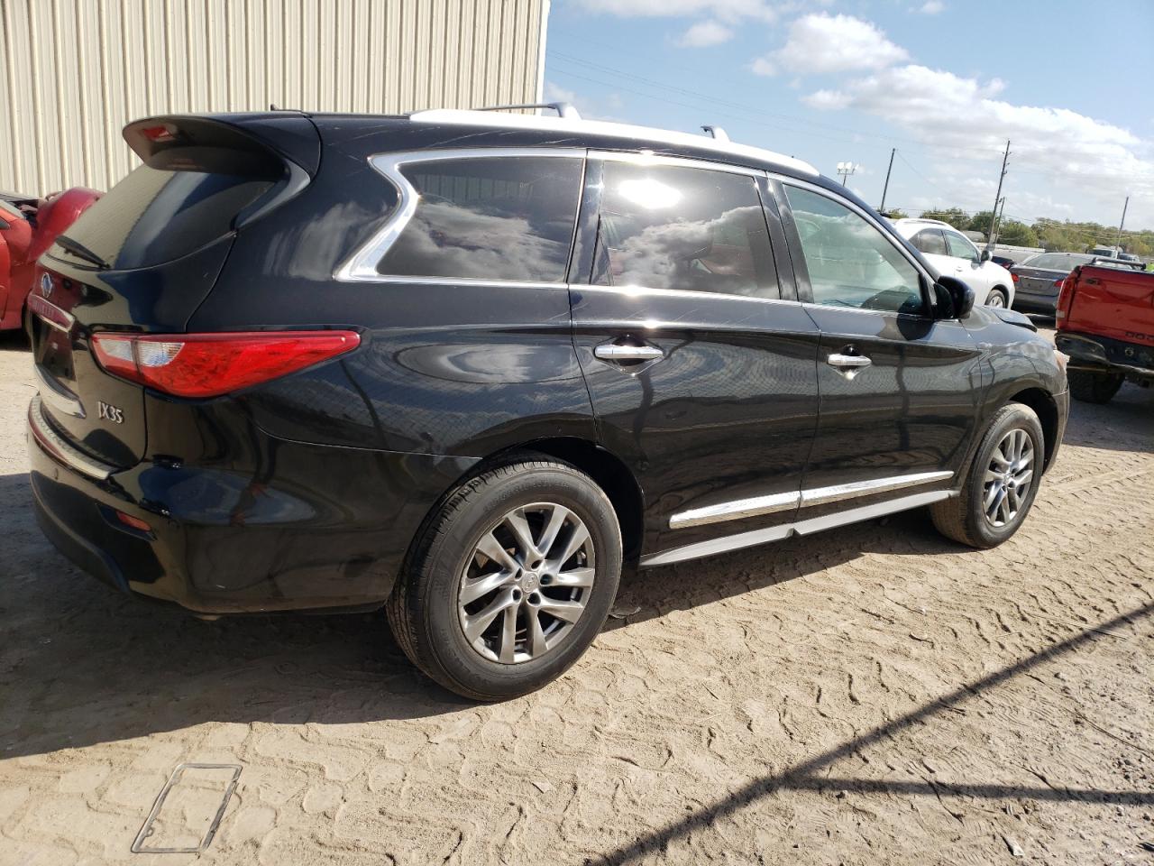 Obraz 3 z 2013 INFINITI JX35  2013 z VIN 5N1AL0MM6DC344392