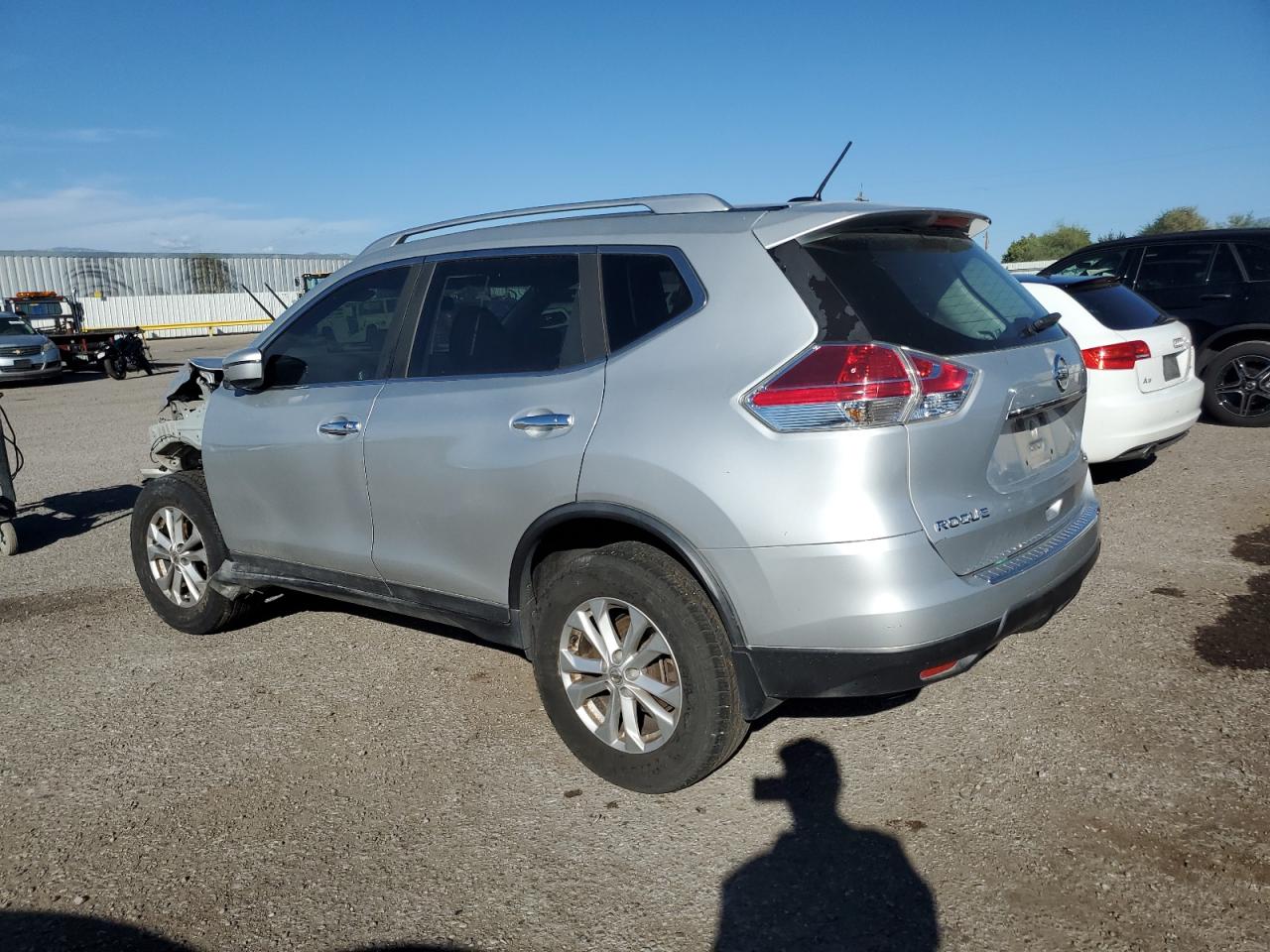 Изображение 2 2016 NISSAN ROGUE S 2016 с VIN KNMAT2MVXGP691133
