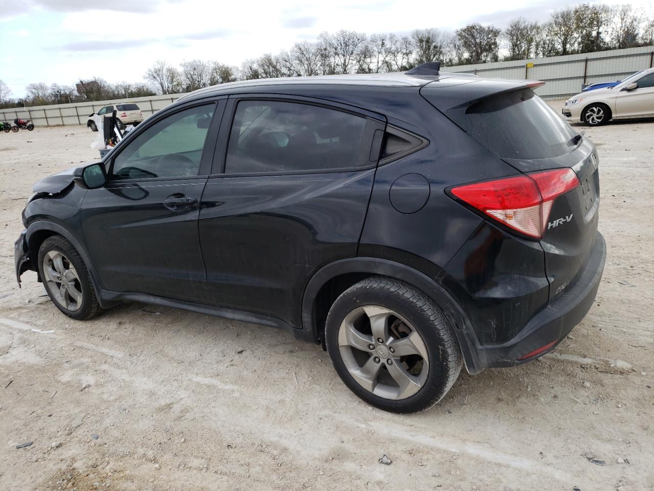 Image 2 of 2016 HONDA HR-V EXL 2016 with VIN 3CZRU5H70GM750106
