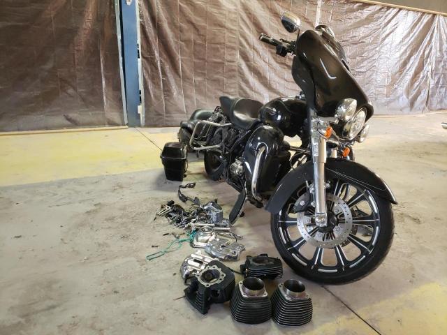 Obraz 2015 HARLEY-DAVIDSON FLHTCUL ULTRA CLASSIC LOW 2015