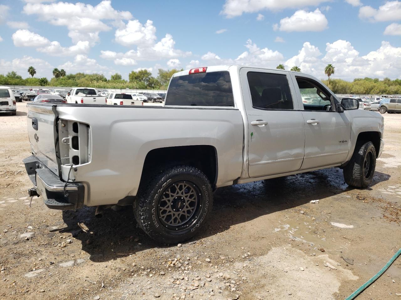 Image 3 of Chevrolet Silverado C1500 Lt 2017 with VIN 3GCPCREC2HG452035