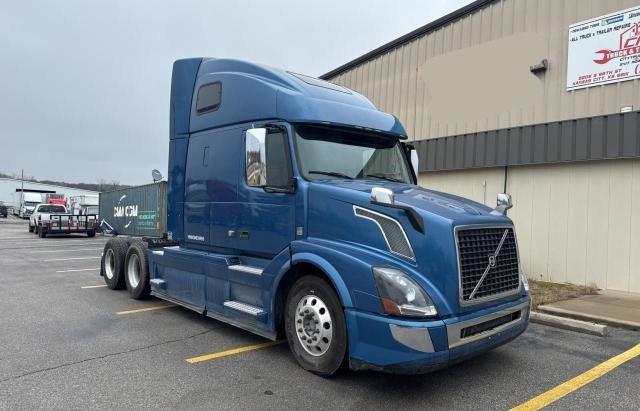 Изображение 2016 VOLVO VN VNL 2016
