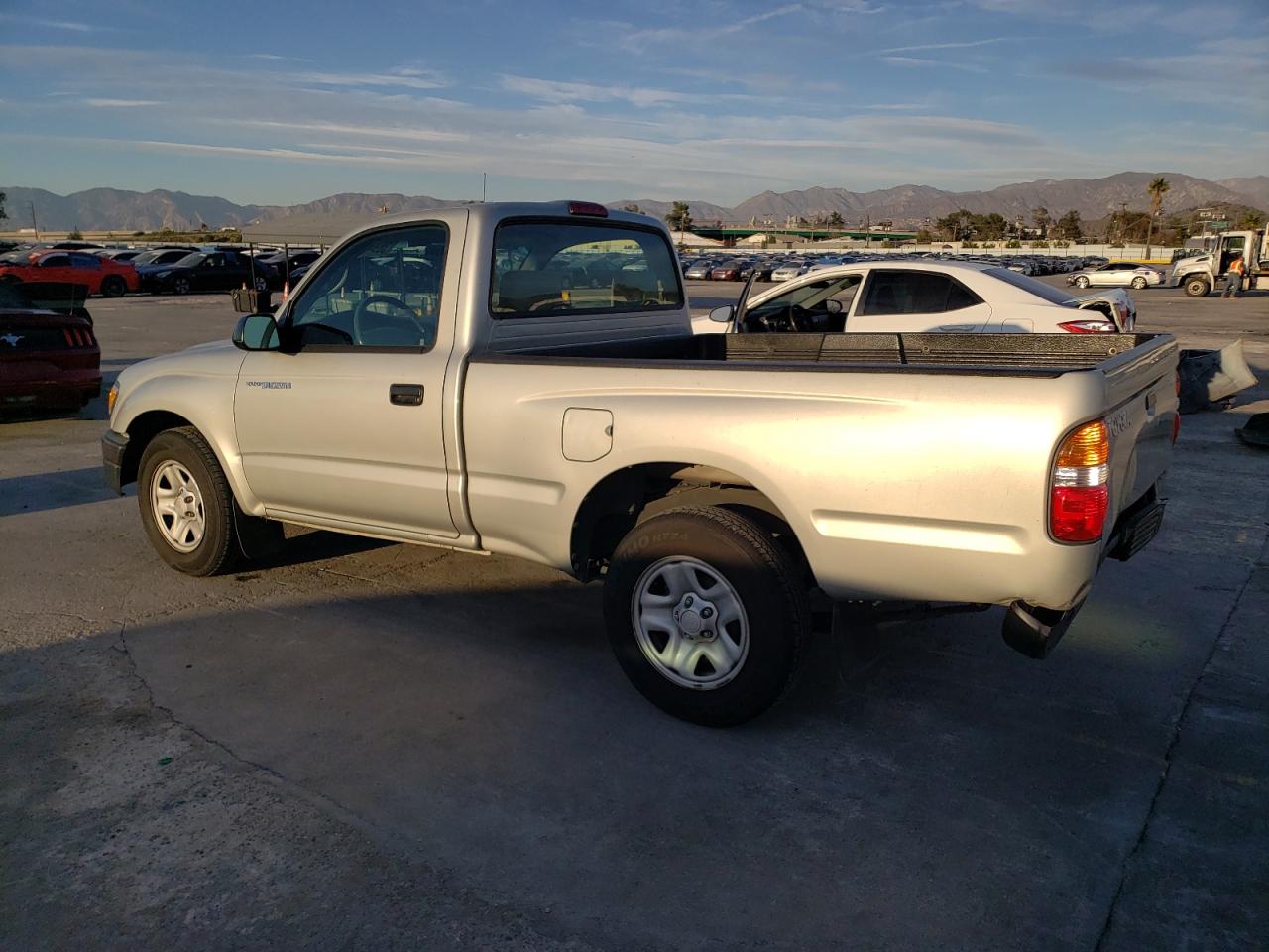 Изображение 2 2004 TOYOTA TACOMA  2004 с VIN 5TENL42N34Z353156
