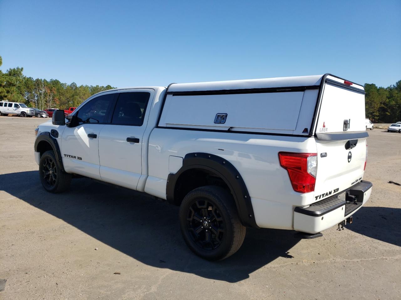 Obraz 2 z 2018 NISSAN TITAN XD SL 2018 z VIN 1N6BA1F41JN529884