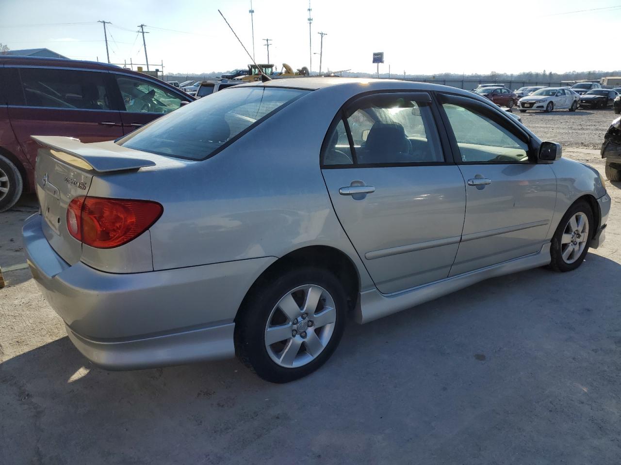 Image 3 of 2004 TOYOTA COROLLA CE 2004 with VIN 1NXBR32EX4Z308120