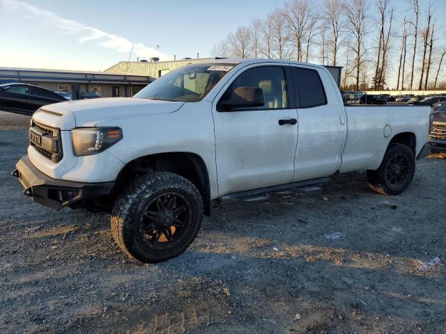 Obraz 2017 TOYOTA TUNDRA DOUBLE CAB SR/SR5 2017