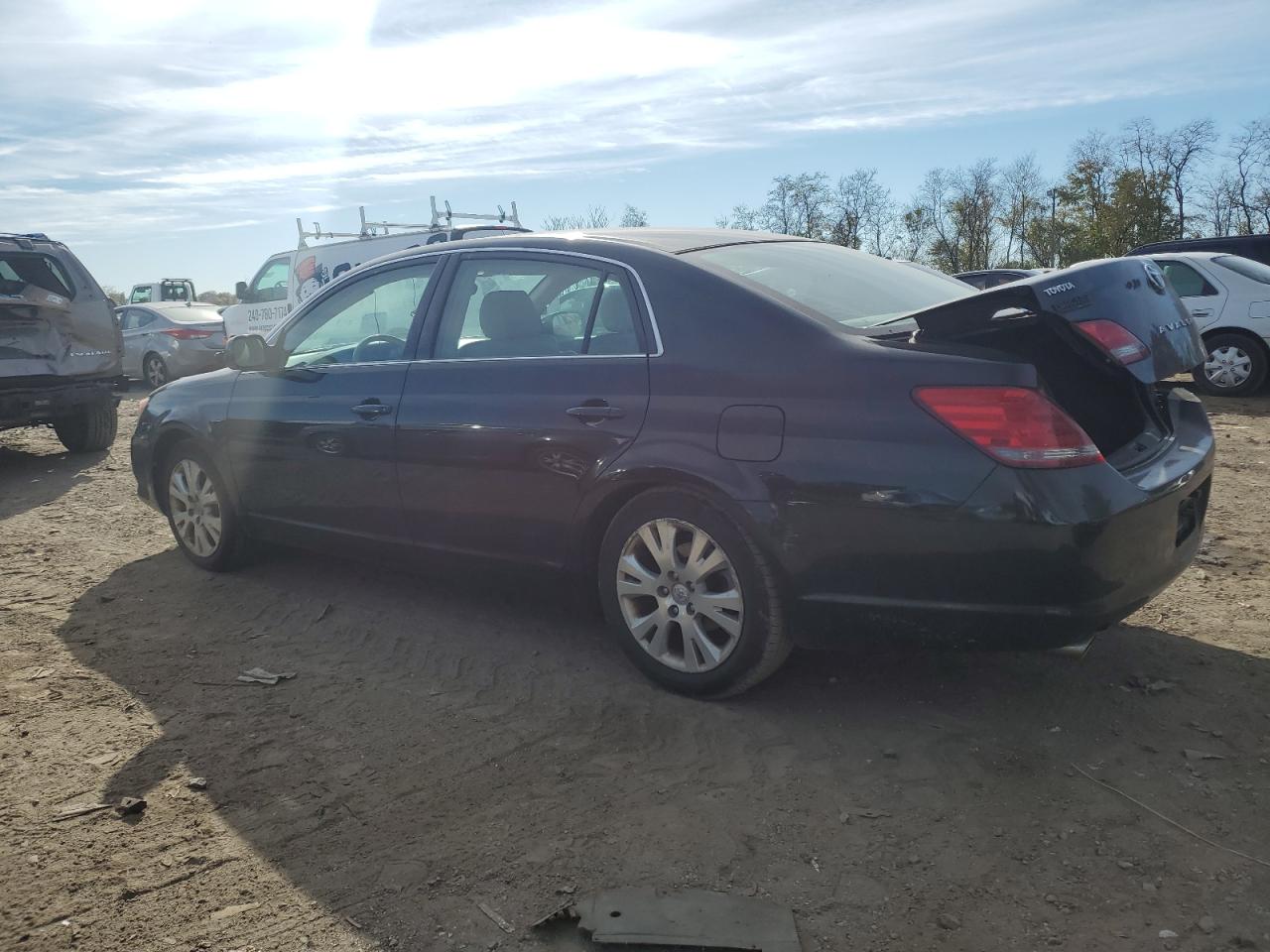 Obraz 2 z 2008 TOYOTA AVALON XL 2008 z VIN 4T1BK36B68U284277
