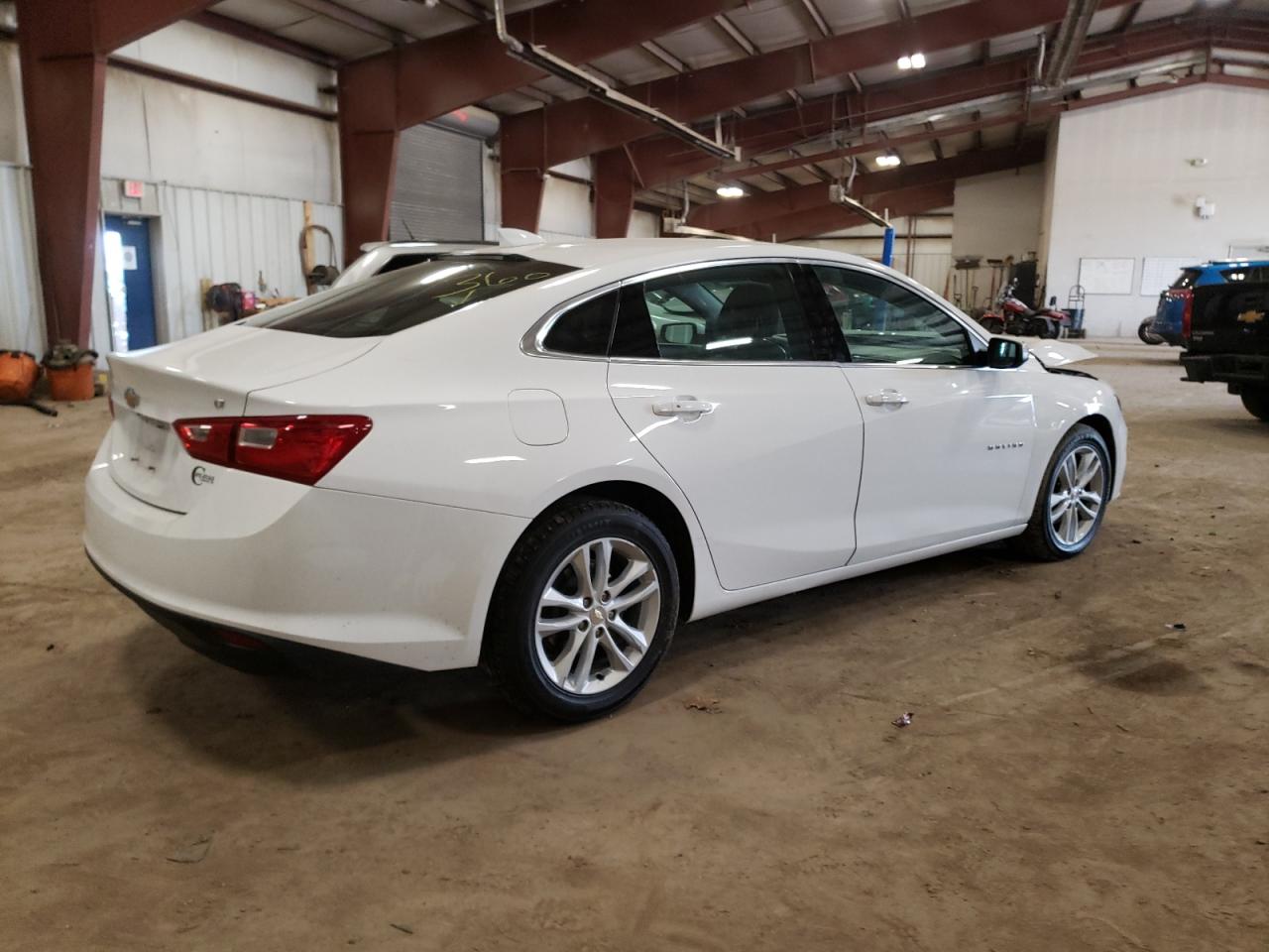 Изображение 3 2018 CHEVROLET MALIBU LT 2018 с VIN 1G1ZD5ST9JF169280