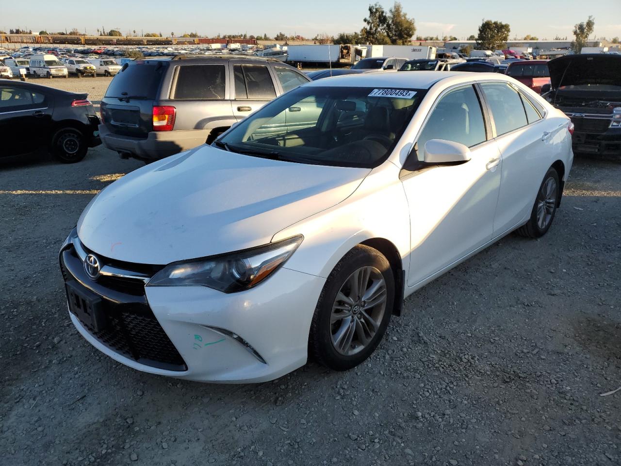 Image 1 of 2017 TOYOTA CAMRY LE 2017 with VIN 4T1BF1FK2HU313542