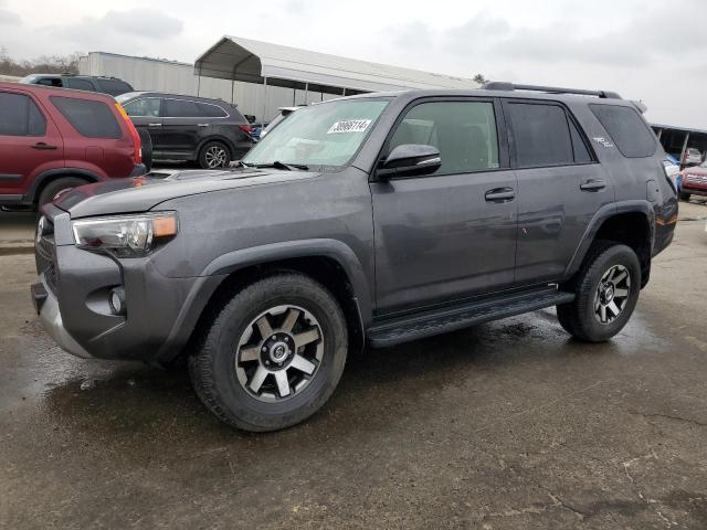 Obraz 1 z 2019 TOYOTA 4RUNNER SR5 2019 z VIN JTEBU5JRXK5698786