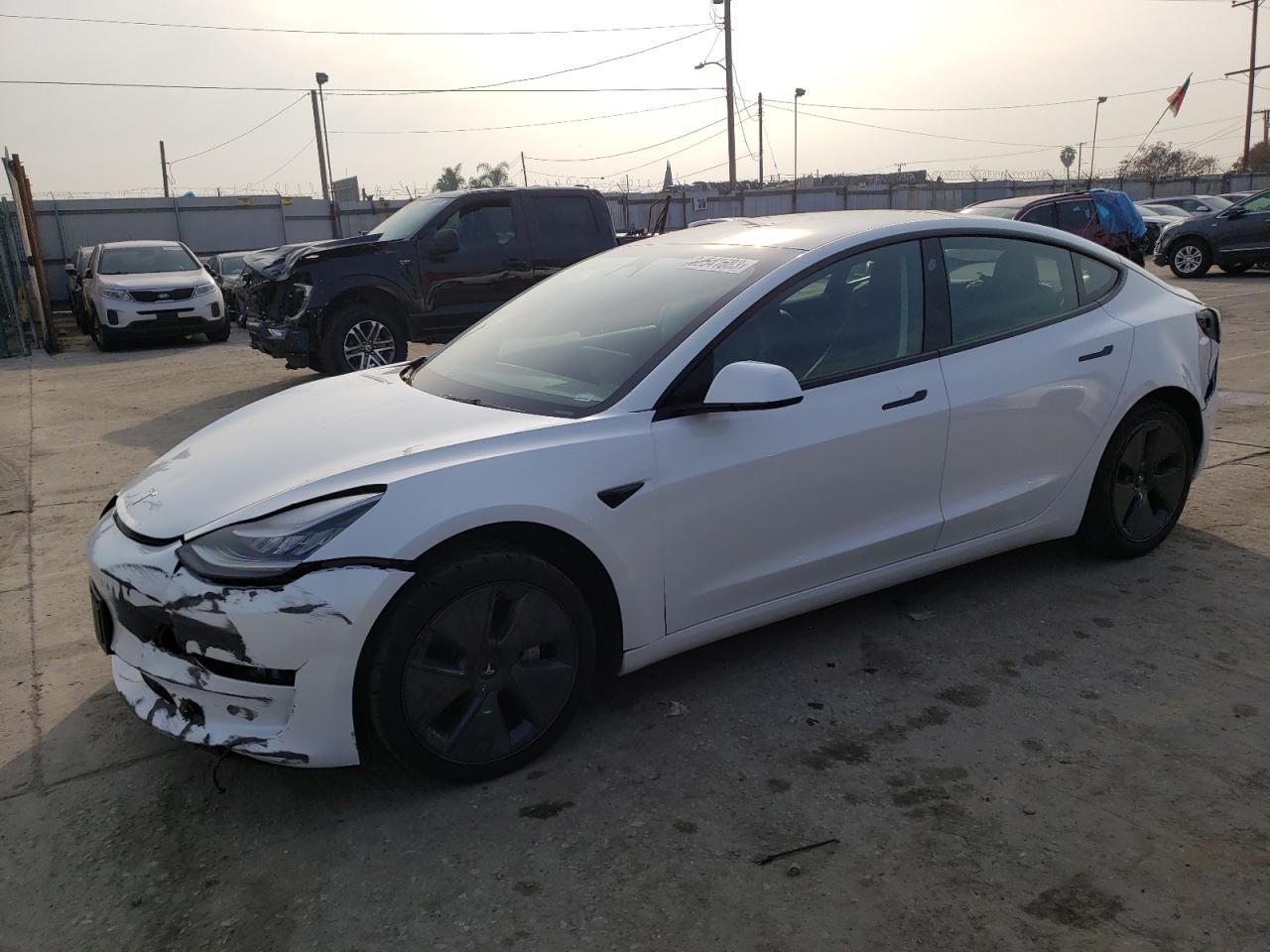 Obraz 2023 TESLA MODEL 3  2023