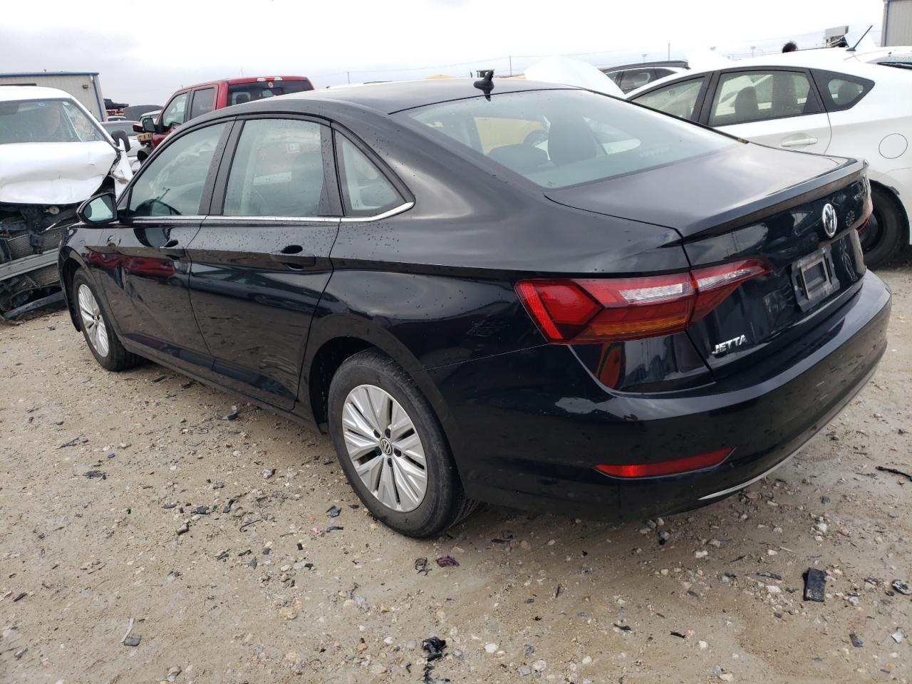Image 2 of 2019 VOLKSWAGEN JETTA S 2019 with VIN 3VWC57BU7KM028561