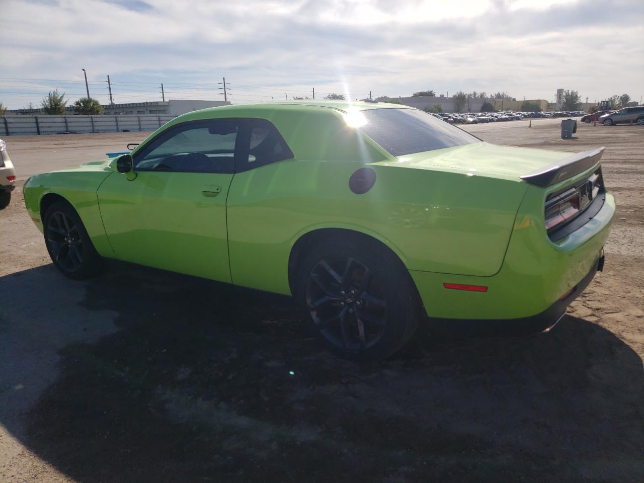 Obraz 2 z 2019 DODGE CHALLENGER SXT 2019 z VIN 2C3CDZAG5KH649538