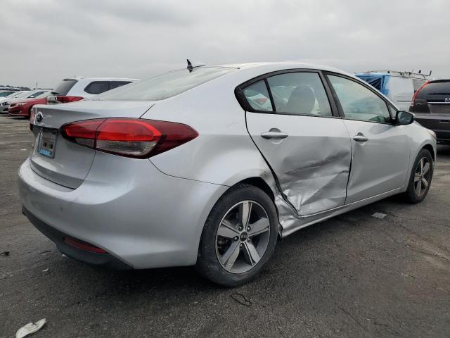 Image 3 of 2018 KIA FORTE LX 2018 with VIN 3KPFL4A75JE269463
