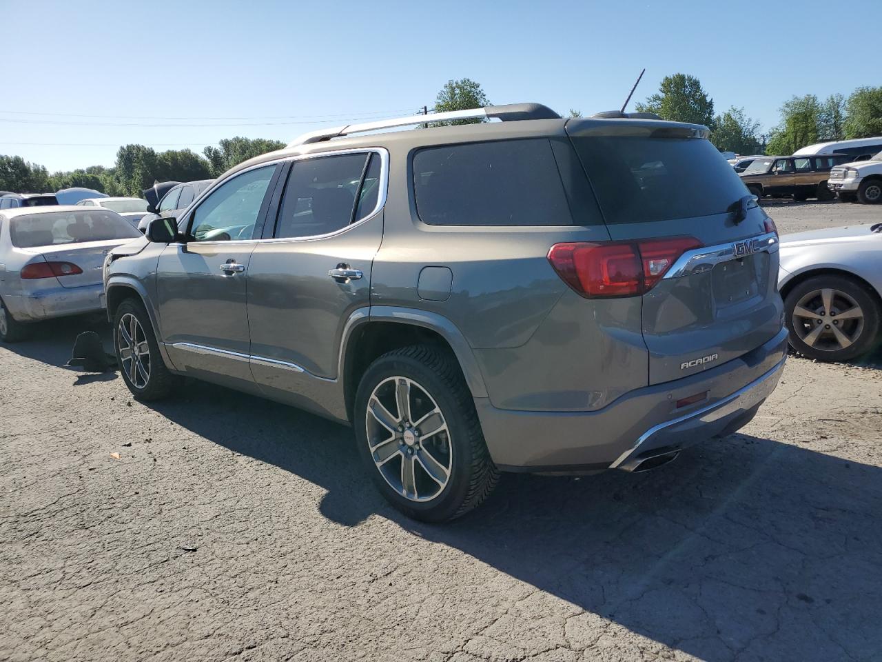 Obraz 2 z 2019 GMC ACADIA DENALI 2019 z VIN 1GKKNXLS3KZ151160