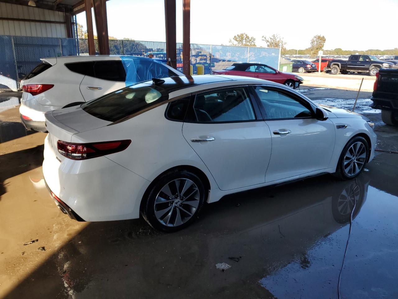 Image 3 of 2016 KIA OPTIMA SX 2016 with VIN 5XXGW4L25GG023865