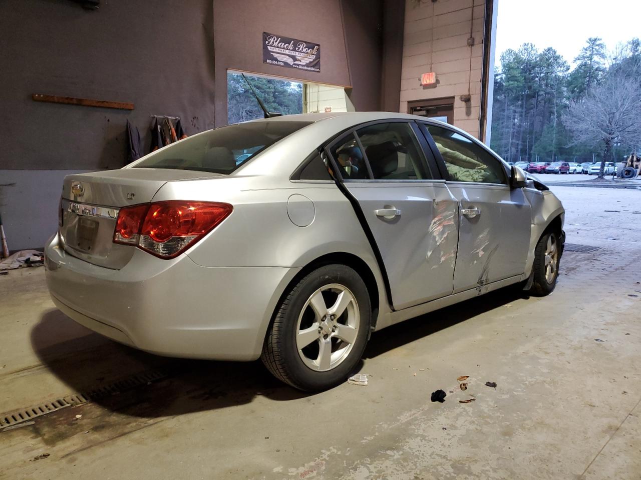 Image 3 of 2014 CHEVROLET CRUZE LT 2014 with VIN 1G1PC5SB4E7221240