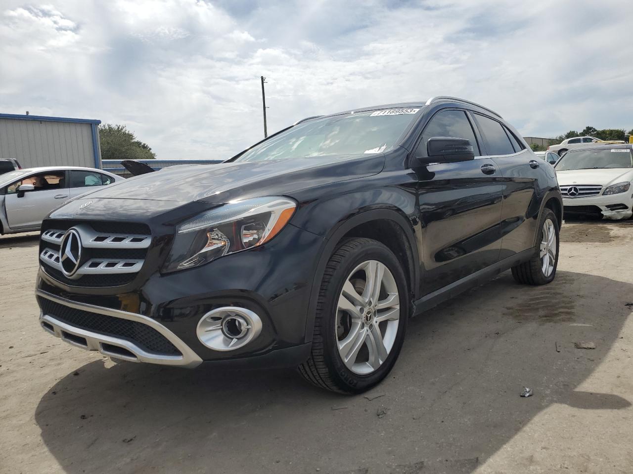 Obraz 1 z Mercedes-Benz Gla 250 2018 z VIN WDCTG4EB7JJ423609