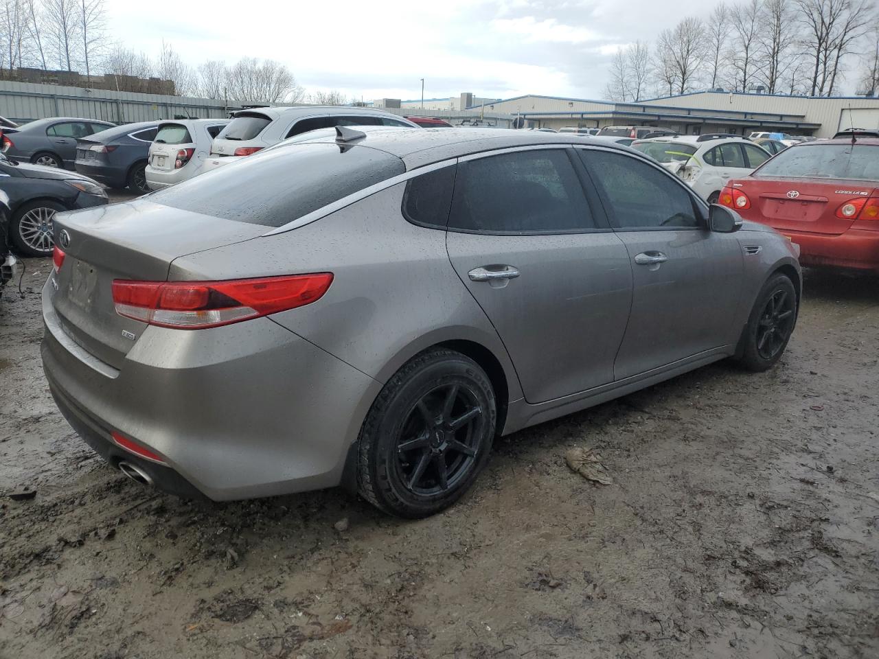 Obraz 3 z 2016 KIA OPTIMA LX 2016 z VIN 5XXGT4L12GG057729
