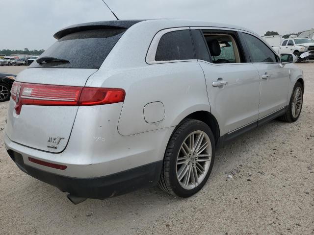 Изображение 3 2014 LINCOLN MKT  2014 с VIN 2LMHJ5AT0EBL58677