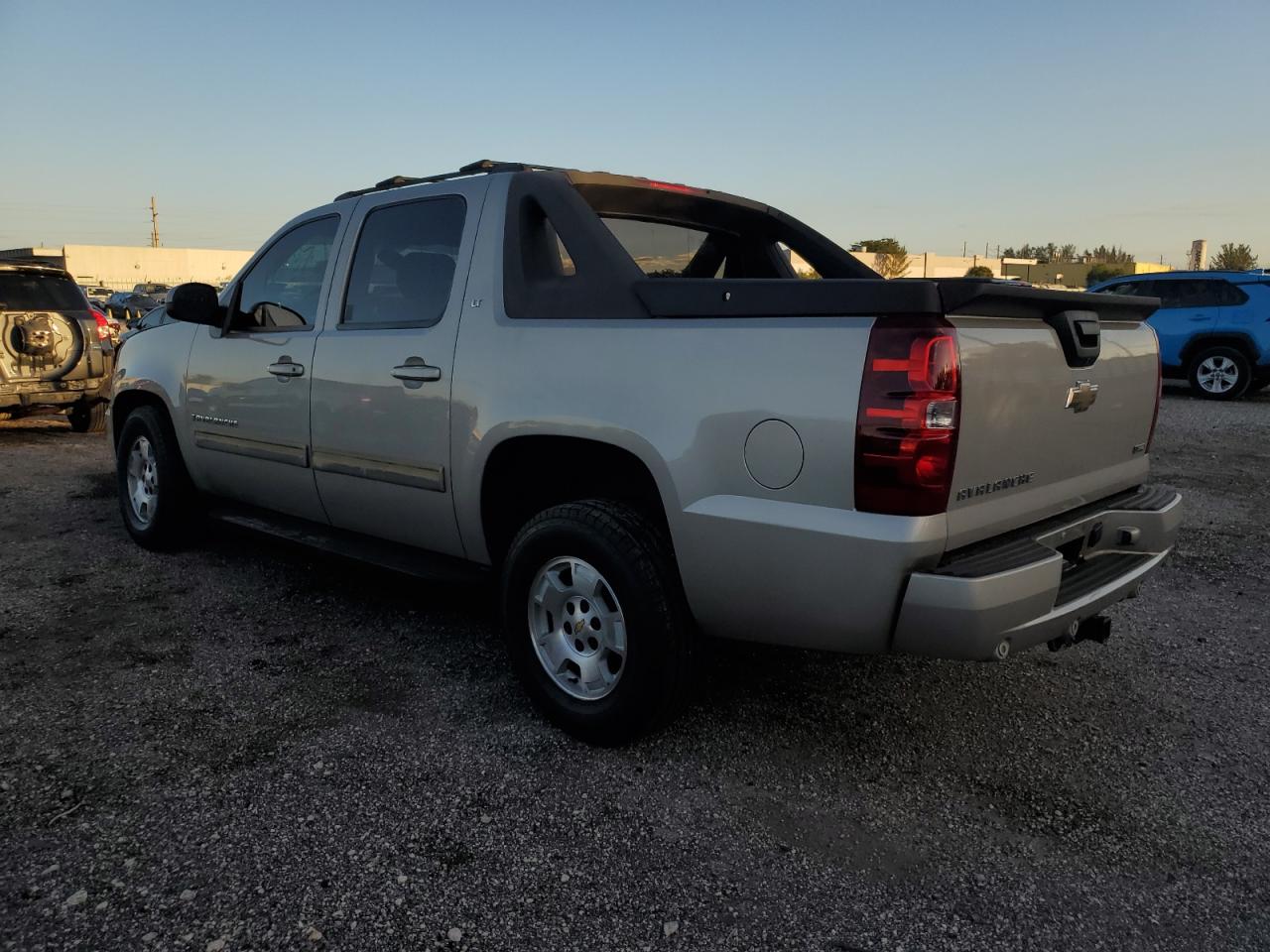 Изображение 2 2009 CHEVROLET AVALANCHE K1500 LT 2009 с VIN 3GNFK22059G235118
