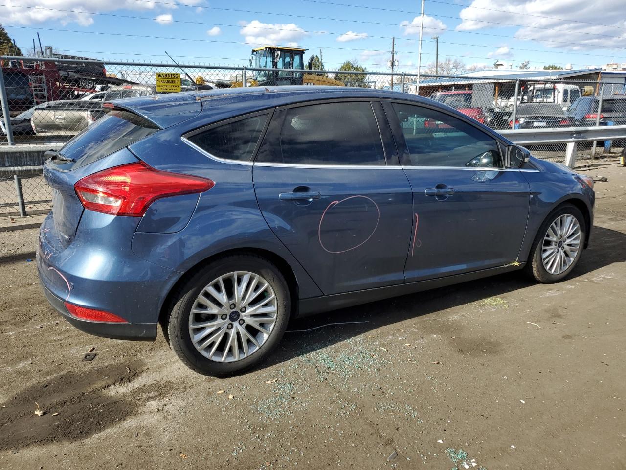 Image 3 of 2018 FORD FOCUS TITANIUM 2018 with VIN 1FADP3N20JL232824