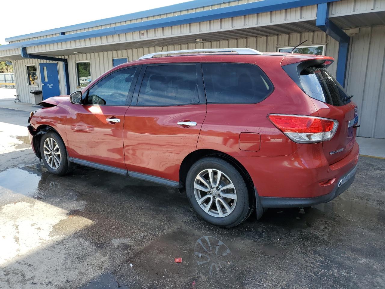 Изображение 2 2015 NISSAN PATHFINDER S 2015 с VIN 5N1AR2MN5FC723096