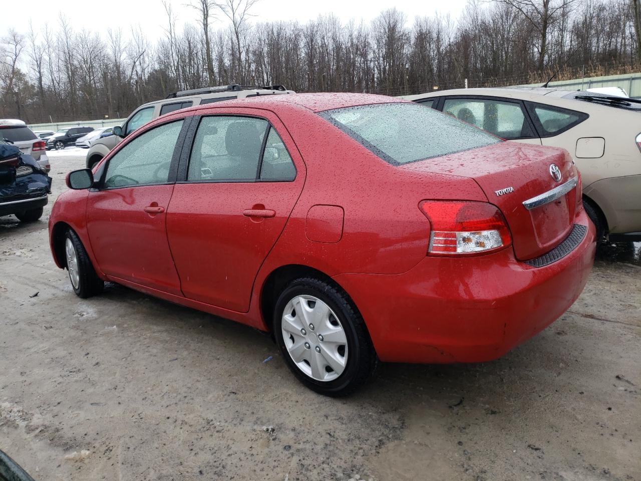 Image 2 of 2011 TOYOTA YARIS  2011 with VIN JTDBT4K39B1402224