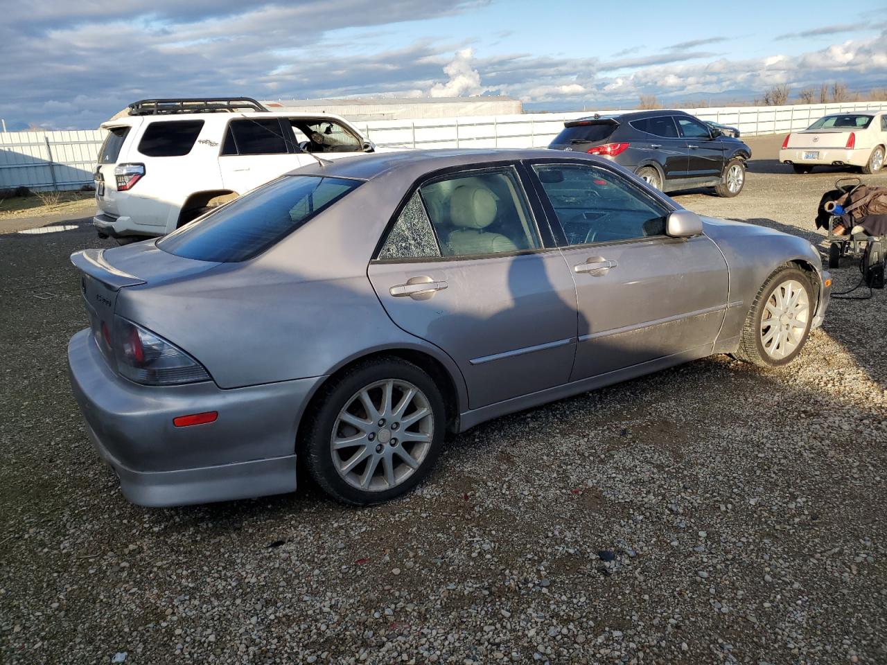 Obraz 3 z 2003 LEXUS IS 300 2003 z VIN JTHBD192430073270