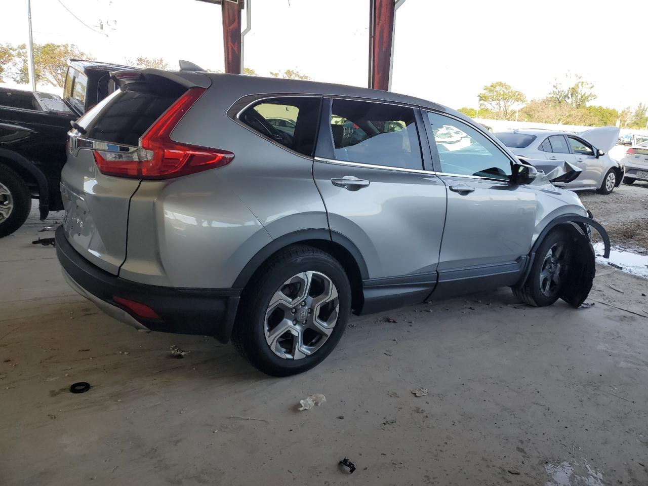 Image 3 of 2019 HONDA CR-V EXL 2019 with VIN 5J6RW1H82KA040562