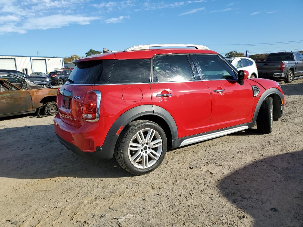 Obraz 3 z 2020 MINI COOPER COUNTRYMAN 2020 z VIN WMZYW3C08L3L16957