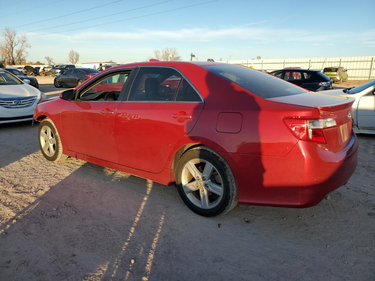 Image 2 of 2013 TOYOTA CAMRY L 2013 with VIN 4T1BF1FK4DU720692