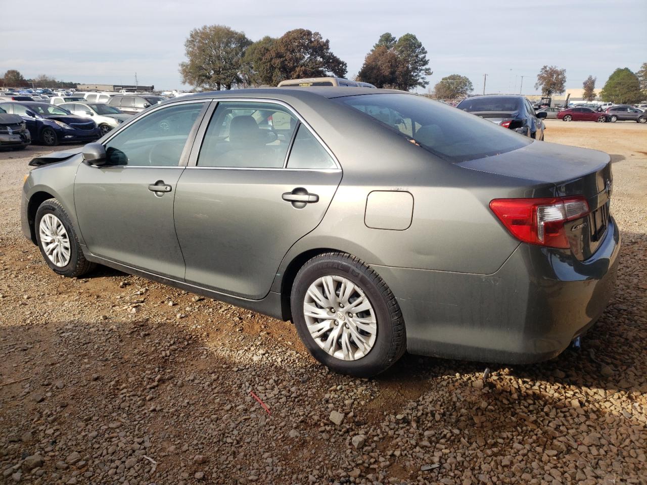 Изображение 2 2012 TOYOTA CAMRY BASE 2012 с VIN 4T1BF1FKXCU621566