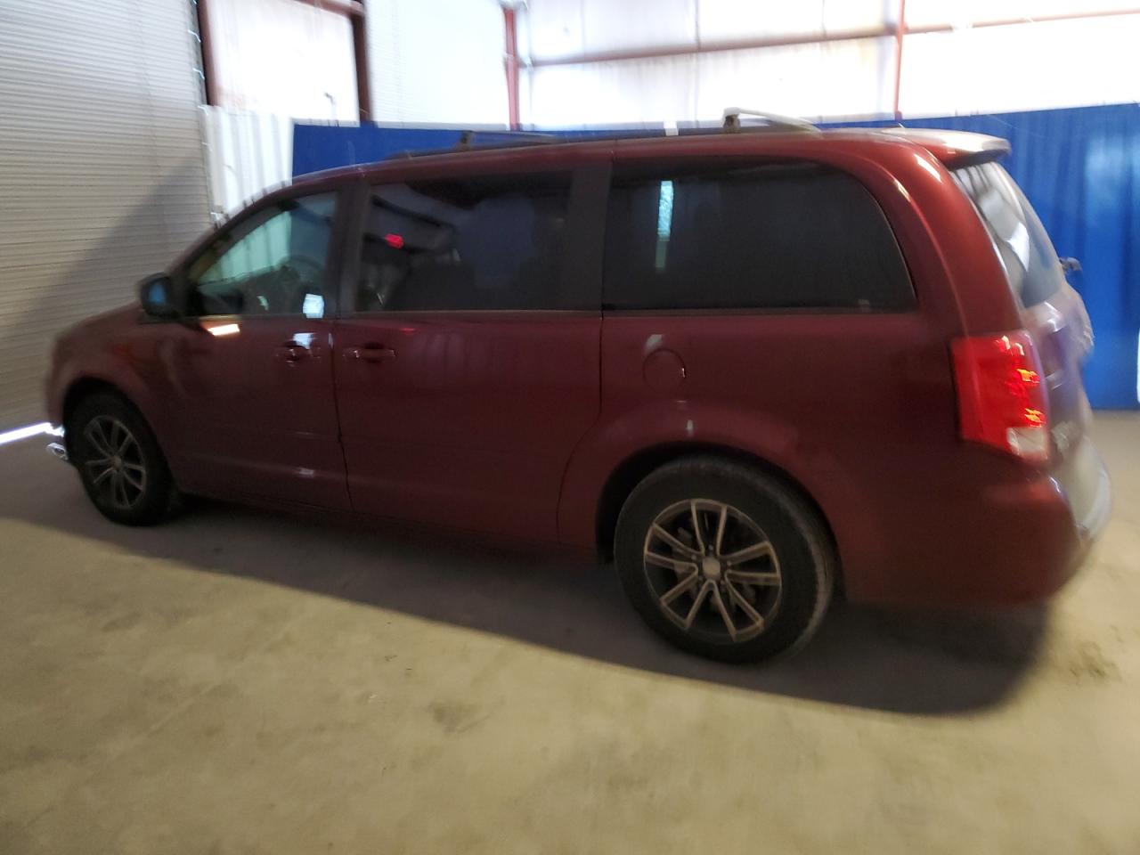 Image 2 of 2017 DODGE GRAND CARAVAN GT 2017 with VIN 2C4RDGEG2HR699546