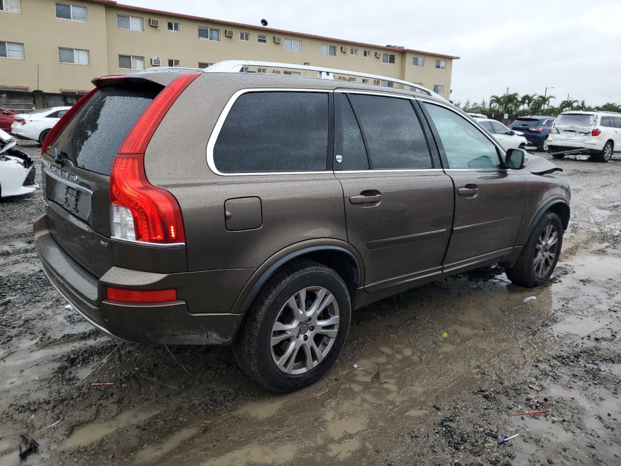 Image 3 of 2013 VOLVO XC90 3.2 2013 with VIN YV4952CZ7D1672052