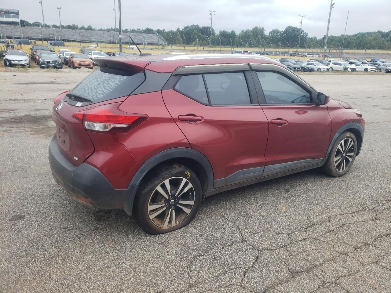 Image 3 of 2018 NISSAN KICKS S 2018 with VIN 3N1CP5CU4JL541578