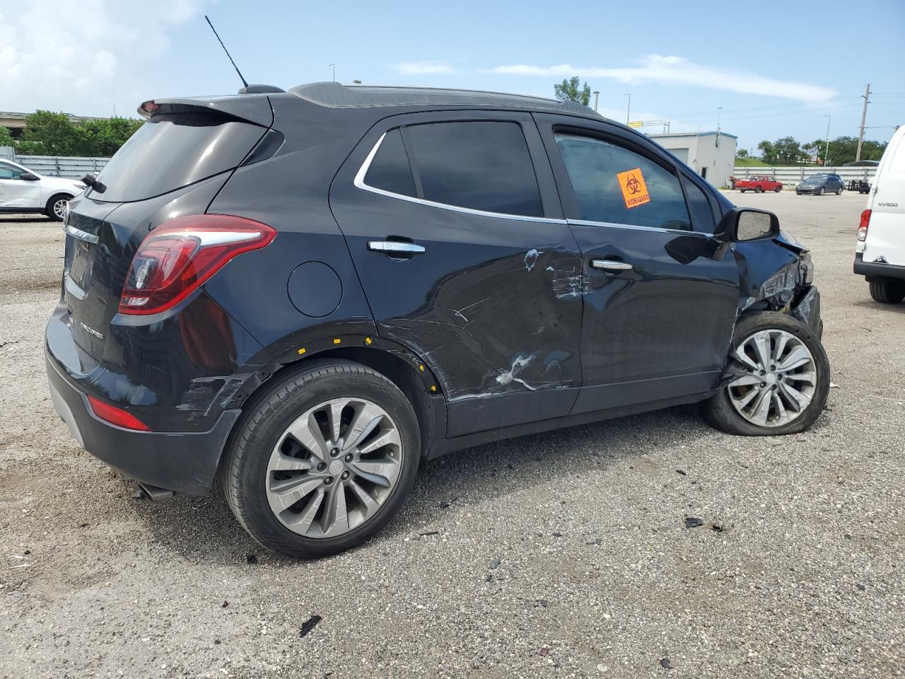 Obraz 3 z 2017 BUICK ENCORE PREFERRED 2017 z VIN KL4CJASB6HB020360
