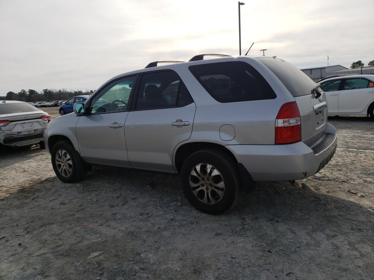 Image 2 of 2003 ACURA MDX TOURING 2003 with VIN 2HNYD18823H544047
