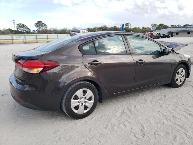 Image 3 of 2018 KIA FORTE LX 2018 with VIN 3KPFK4A71JE212079